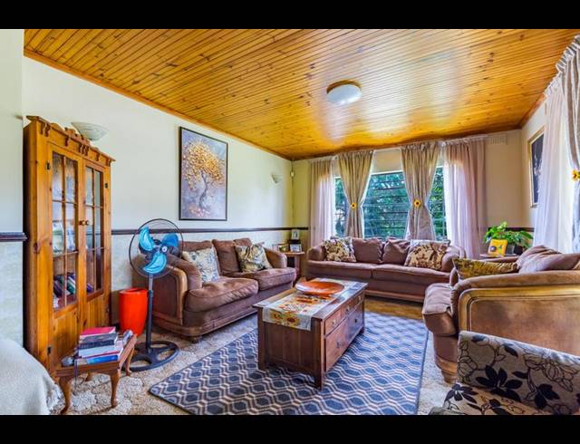 3 BEDROOM HOUSE FOR SALE IN PELHAM